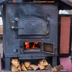 la chaleur de votre chalet à four à bois pour un confort optimal