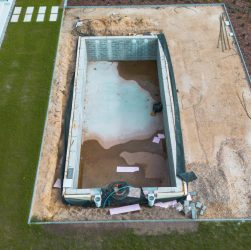 Planifier efficacement un projet de construction de piscine